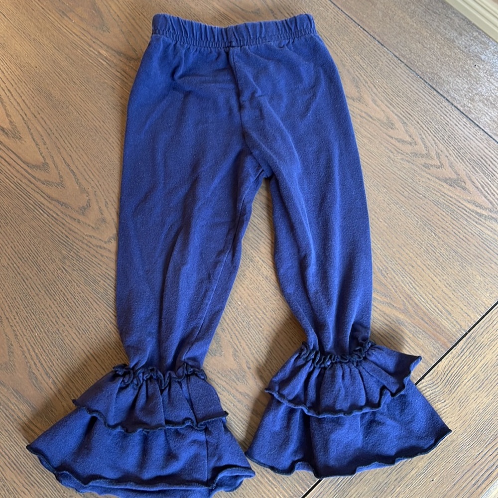 RicRac & Ruffles 2Pr of Ruffle Pants - Picture 3 of 4